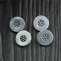 Thailand Sterling Silver Shank Button, Rond plat, 8.10x6.20mm, Gat:Ca 2.5mm, 10pC's/Lot, Verkocht door Lot