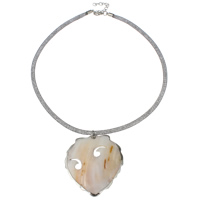 Freshwater Shell Mesh buis ketting, met kunststofgaas koord & Messing & Acryl, met 4cm extender keten, Blad, platinum plated, natuurlijke, 53x60x6mm, Per verkocht Ca 18.5 inch Strand