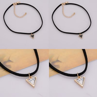 Cink Alloy choker ogrlica, s Velveteen & Sintetička Tirkizna, s 7cm Produžetak lanac, zlatna boja pozlaćen, više boja za izbor, dovesti i kadmija besplatno, 300mm, Prodano Per Približno 12 inčni Strand