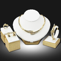 Zinklegering Sieraden Sets, vinger ring & armband & oorbel & halsketting, Zinc Alloy, gold plated, met strass, nikkel, lood en cadmium vrij, 20mm, 18x30mm, 80x20mm, Maat:8, Lengte Ca 16.2 inch, Ca 7 inch, Verkocht door Stel