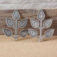 Cink Alloy Leaf Privjesci, List, starinski srebrne boje pozlaćen, nikal, olovo i kadmij besplatno, 39x31x2mm, Rupa:Približno 2mm, 100računala/Lot, Prodano By Lot