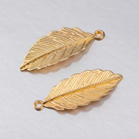 Zinklegering Leaf Hangers, Zinc Alloy, Blad, gold plated, nikkel, lood en cadmium vrij, 31x13x2mm, Gat:Ca 2mm, 500pC's/Lot, Verkocht door Lot