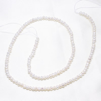 Grânulos de pérolas  cultivadas de água doce de forma de borroco, Pérolas de água doce, Barroco, naturais, branco, 3-4mm, Buraco:Aprox 0.8mm, vendido para Aprox 15.5 inchaltura Strand