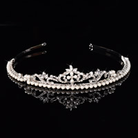 Tiaras, Sinc Alloy, le ABS Pearl plaisteach & Crystal, Corónach, dath airgid plated, do bridal & ilghnéitheach & le rhinestone, luaidhe & caidmiam saor in aisce, 160x30mm, Díolta De réir PC