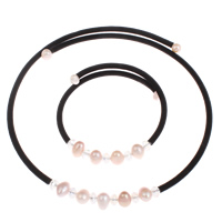 Perlas cultivadas de agua dulce Conjunto de joya, pulsera & collar, con cordón de lana & Cristal,  , Arroz, natural, facetas, 6-7mm, longitud aproximado 17 Inch, aproximado 9 Inch, Vendido por Set