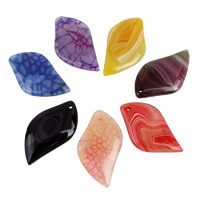 Blandet Agate Pendel, 28x50x5mm-29x51x6mm, Hole:Ca. 1mm, 5pc'er/Bag, Solgt af Bag