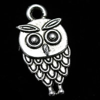 Pendentifs animaux en alliage de zinc, hibou, Plaqué de couleur d'argent, 15mm, Trou:Environ 2mm, 100PC/sac, Vendu par sac