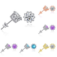 Cubic Zircon ( CZ ) Stud Earring, Mässing, plated, med cubic zirconia, fler färger för val, nickel, bly och kadmium gratis, 6mm, Säljs av Par