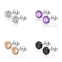 Cubic Zircon ( CZ ) Stud Earring, Mässing, platina pläterad, med cubic zirconia, fler färger för val, nickel, bly och kadmium gratis, 6mm, Säljs av Par