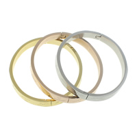 Rustfrit stål Bangle, Stainless Steel, forgyldt, med bogstavet mønster & for kvinde, flere farver til valg, 6mm, Indvendig diameter:Ca. 51x58mm, Solgt af PC