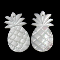 Natural White Shell Hangers, Ananas, 25x13x1mm, Gat:Ca 1mm, Verkocht door PC