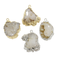 Ice Quartz Agate Pendel, med Zinc Alloy, forgyldt, Druzy stil, flere farver til valg, 23x45x7mm-30x40x8mm, Hole:Ca. 2mm, Solgt af PC