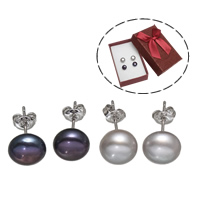 Freshwater Pearl Örhängen, Mässing, med ytterkartong & Freshwater Pearl, platina pläterad, blandade färger, nickel, bly och kadmium gratis, 8-9mm, 2Pairs/Box, Säljs av Box