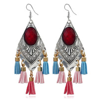 Fashion Fringe Boucles d'oreilles, alliage de zinc, avec corde de laine & résine, glandpompon, Plaqué de couleur d'argent, multicolore, 70x30mm, Vendu par paire