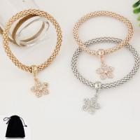 Sinc Alloy Bracelet, Flower, plátáilte, trí phíosa & leaisteacha & do bhean & le rhinestone, nicil, luaidhe & caidmiam saor in aisce, Fad Thart 7 Inse, Díolta De réir Socraigh