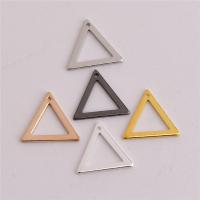 Bijoux pendentifs en laiton, triangle, Placage, Couleur aléatoire, protéger l'environnement, sans nickel, plomb et cadmium, 8x0.6mm, Trou:Environ 0.7mm, 100PC/sac, Vendu par sac