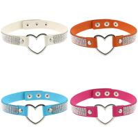 Stroker choker, velours de coton, avec alliage de zinc, coeur, Placage de couleur platine, with rivet stud & pour femme & avec strass, plus de couleurs à choisir, protéger l'environnement, sans nickel, plomb et cadmium, 17mm, Vendu par Environ 15.3 pouce brin