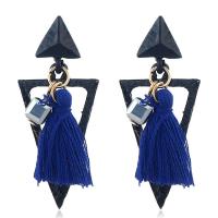 Fashion Fringe Boucles d'oreilles, alliage de zinc, avec earnut en plastique & corde en nylon, acier inoxydable puce boucle d'oreille, triangle, Placage, pour femme, plus de couleurs à choisir, sans plomb et cadmium, 50mm, Vendu par paire