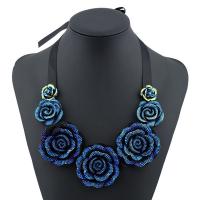 Collier chaîne chandail , résine, avec ruban de satin, avec 7cm chaînes de rallonge, fleur, pour femme, 55mm, Vendu par Environ 27.5 pouce brin