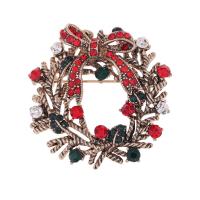 Jul brocher, Zinc Alloy, Jul Wreath, antik guld farve forgyldt, Unisex & Julen smykker & med rhinestone, bly & cadmium fri, 40x40mm, Solgt af PC