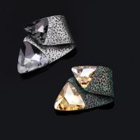 Crystal Brooch Zinc Alloy with Crystal plated bluing & for woman & faceted lead & cadmium free Sold By PC