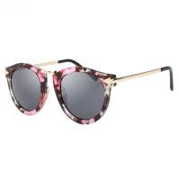 Fashion Sunglasses Metal with PC plastic lens Unisex Sold By PC