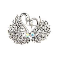 Zinc Alloy Broche, Zwaan, platinum plated, voor vrouw & met strass, lood en cadmium vrij, 45mm, Verkocht door PC