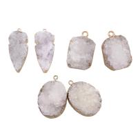 Naturlig Quartz Vedhæng, Clear Quartz, med Zinc Alloy, forskellige stilarter for valg, Hole:Ca. 2.5mm, 5pc'er/Bag, Solgt af Bag