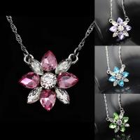 Kristal zinklegering halskettingen, Zinc Alloy, met ijzeren ketting & Kristal, met 5cm extender keten, Bloem, platinum plated, touw ketting & voor vrouw & gefacetteerde, meer kleuren voor de keuze, lood en cadmium vrij, 23x23mm, Per verkocht Ca 15.5 inch Strand