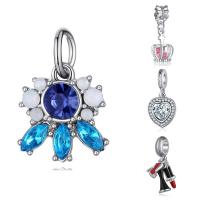 European stile Zinc Alloy pendenti, lega in zinco, placcato color platino, stili diversi per la scelta & senza filo & smalto & con strass, assenza di piombo & cadmio, 10-30mm, Foro:Appross. 4-4.5mm, 20PC/borsa, Venduto da borsa