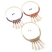 alliage de zinc parure de bijoux, Boucle d’oreille stud & colliercol, acier inoxydable puce boucle d'oreille, avec 5cm chaînes de rallonge, Placage de couleur d'or, pour femme & avec strass, plus de couleurs à choisir, sans plomb et cadmium, 85mm, Longueur Environ 17 pouce, Vendu par fixé