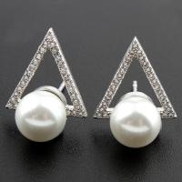 Messing Stud Earring, med Shell Pearl, Triangle, sølvfarvet forgyldt, Micro Pave cubic zirconia & for kvinde, nikkel, bly & cadmium fri, 14x9x10mm, Solgt af par