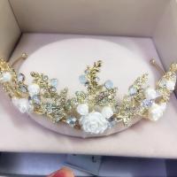 liga de zinco Tiaras, with fita de cetim & cristal, Coroa, cromado de cor dourada, para noivas & facetada & com strass, Chumbo e cádmio livre, 60mm, vendido por PC