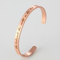 Roestvrij staal Manchet Bangle, plated, uniseks & verstelbaar & met brief patroon, meer kleuren voor de keuze, Binnendiameter:Ca 62mm, Verkocht door PC