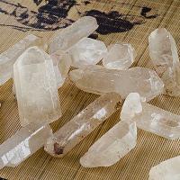 Clear Quartz punkt Dekoration, 50-80mm, 1KG/KG, Solgt af KG