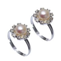 Sötvatten Pearl Finger Ring, Freshwater Pearl, med Mässing & Järn, Blomma, silver pläterad, med strass, vit, 19x12x26mm, Storlek:7.5, Säljs av PC