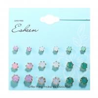 alliage de zinc Stud Set, avec plastique, Placage de couleur d'or, pour femme, protéger l'environnement, sans nickel, plomb et cadmium, 4mm, 5mm, 6mm, 9pairescouple/lot, Vendu par lot