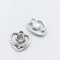 Colgantes de Aleación de Zinc en Forma de Corazón, chapado en color de plata antigua, hueco, libre de níquel, plomo & cadmio, 18x16x2mm, agujero:aproximado 2mm, 100PCs/Bolsa, Vendido por Bolsa