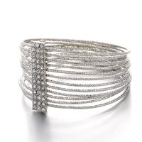 Cink Alloy Bangle Nakit, pozlaćen, višeslojni & za žene & s Rhinestone, više boja za izbor, nikal, olovo i kadmij besplatno, Dužina 8.6 inčni, Prodano By PC