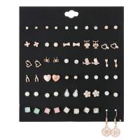 Zinc Alloy Stud Earring Set, med Plastic Pearl, for kvinde & med rhinestone, flere farver til valg, nikkel, bly & cadmium fri, 4mm,5mm,6mm,7mm,9mm, 30/sæt, Solgt af sæt