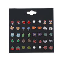 alliage de zinc Stud Set, avec perle de plastique, Placage de couleur argentée, pour femme & émail, rouge, protéger l'environnement, sans nickel, plomb et cadmium, 6mm,7mm,8mm,9mm, 20/fixé, Vendu par fixé