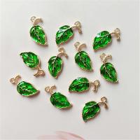 Zinklegering Leaf Hangers, Zinc Alloy, Blad, gold plated, glazuur, groen, 20x10mm, Gat:Ca 2mm, 10pC's/Bag, Verkocht door Bag