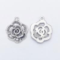 Pendentifs fleurs en alliage de zinc, Plaqué de couleur d'argent, creux, protéger l'environnement, sans nickel, plomb et cadmium, 24x20x2.50mm, Trou:Environ 1mm, 100PC/sac, Vendu par sac