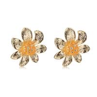 Clou boucle d'oreille en laiton, fleur, Plaqué d'or, DIY & avec boucle, protéger l'environnement, sans nickel, plomb et cadmium, 17.38*15.5mm, 10PC/lot, Vendu par lot