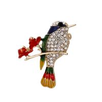 Zinc Alloy Brocher, Bird, guldfarve belagt, Unisex & emalje & med rhinestone, flere farver til valg, nikkel, bly & cadmium fri, 40*30mm, Solgt af PC