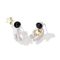 alliage de zinc Boucles d’oreilles asymétriques stud, acier inoxydable puce boucle d'oreille, astronaute, Placage de couleur d'or, pour femme, protéger l'environnement, sans nickel, plomb et cadmium, 23*10mm 15*9mm, Vendu par paire