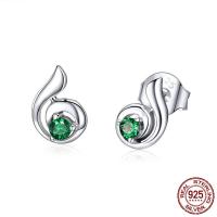 Ciúbach Zirconia Micrimhilseogra réiteach Sterling Silver Earring, 925 Sterling Silver, ocsaídiúcháin, micrea réiteach zirconia ciúbach & do bhean, 7x10mm, Díolta De réir Péire