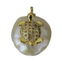 Eau douce-Perle-Brass-Pendentif, laiton, avec perle d'eau douce cultivée, Placage de couleur d'or, pavé de micro zircon, protéger l'environnement, sans nickel, plomb et cadmium, 14x18x11mm, Trou:Environ 1.5mm, 5PC/lot, Vendu par lot