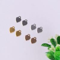 Colgantes de Metal en Forma Corazón, chapado, Color aleatorio, libre de níquel, plomo & cadmio, 4.8x6.7mm, agujero:aproximado 1mm, 100PCs/Bolsa, Vendido por Bolsa