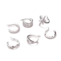 Messing Øreringe Cuff, sølvfarvet forgyldt, forskellige stilarter for valg & Micro Pave cubic zirconia & for kvinde, nikkel, bly & cadmium fri, 10mm, 5pc'er/Bag, Solgt af Bag